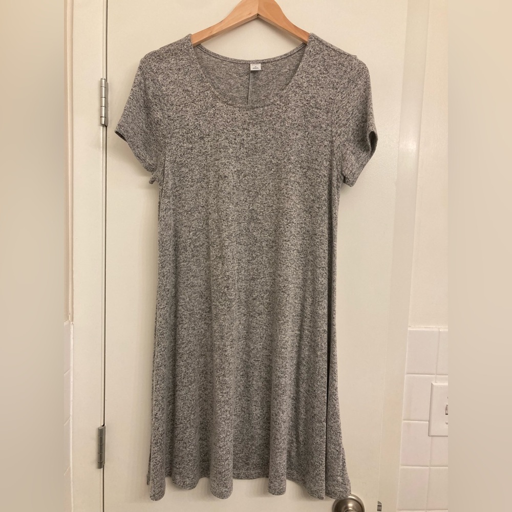 Old Navy Gray T-shirt Dress